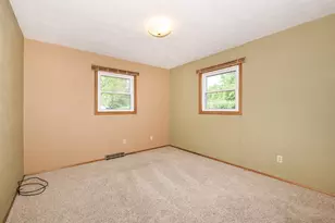 5859 Hugh Dr, South Beloit, IL 61080 - Photo 24