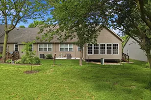1676 Overlook Dr, Dixon, IL 61021 - Photo 32