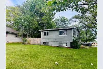 4003 Latham Street, Rockford, IL 61103 - Photo 2