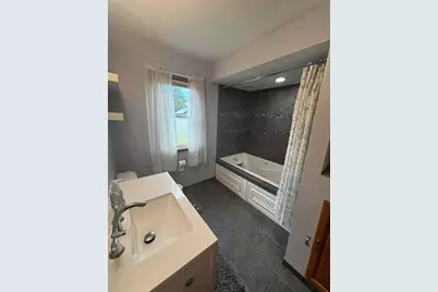 709 Logan Street, Lena, IL 61048 - Photo 8