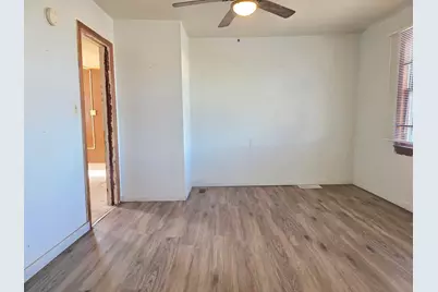 2802 8th St, Rockford, IL 61109 - Photo 12