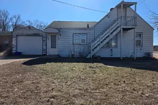 2802 8th St, Rockford, IL 61109 - Photo 4