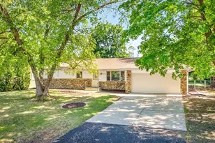 619 Windfield Ln, Machesney Park, IL 61115 - Photo 1