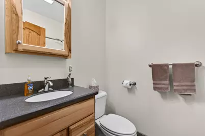6880 E Cherry Hill Road, Ridott, IL 61067 - Photo 32
