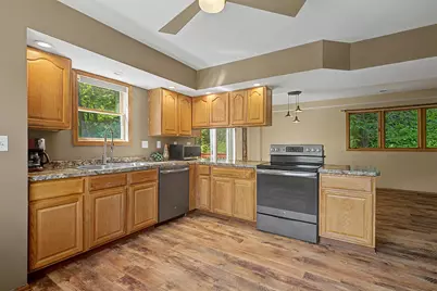 756 Dewey Avenue, Galena, IL 61036 - Photo 8