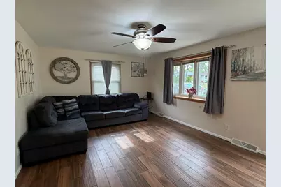 1706 Notre Dame, Rockford, IL 61109 - Photo 2