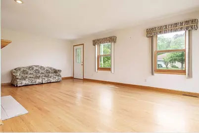 215 Shore Lane, Rockton, IL 61072 - Photo 10