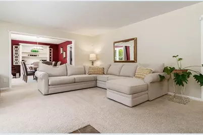 2734 Edgewood Drive, Rockford, IL 61114 - Photo 6