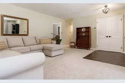 2734 Edgewood Drive, Rockford, IL 61114 - Photo 8