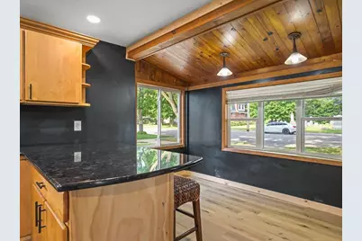 304 N 3rd Street, Oregon, IL 61061 - Photo 4