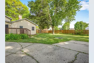 304 N 3rd Street, Oregon, IL 61061 - Photo 34