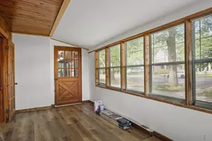 304 N 3rd St, Oregon, IL 61061 - Photo 14