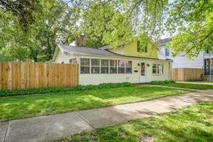 304 N 3rd St, Oregon, IL 61061 - Photo 38