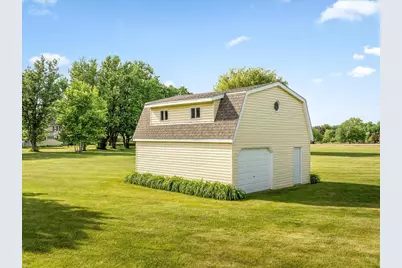 1 Glen Abbey Drive, Rockford, IL 61107 - Photo 4
