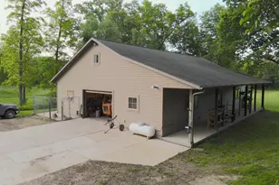 9496 S Hanover Hill Rd, Hanover, IL 61041 - Photo 2