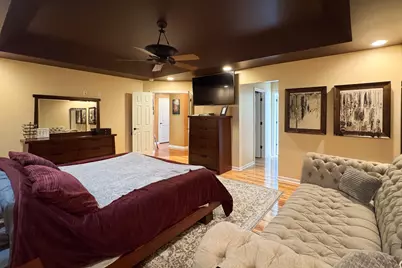 702 W Hampton Avenue, Loves Park, IL 61111 - Photo 20