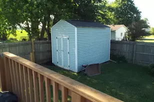 310 Lumar Dr, Pearl City, IL 61062 - Photo 22