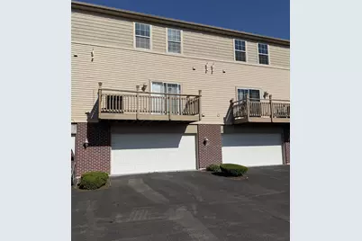 2433 River Oaks #4 Lane, Rockford, IL 61102 - Photo 4