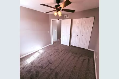 2433 River Oaks #4 Lane, Rockford, IL 61102 - Photo 18