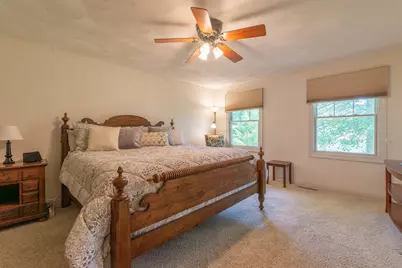 1021 Bertram Drive, Freeport, IL 61032 - Photo 18