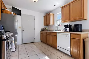 181 Prairie Moon Dr, Davis Junction, IL 61020 - Photo 6