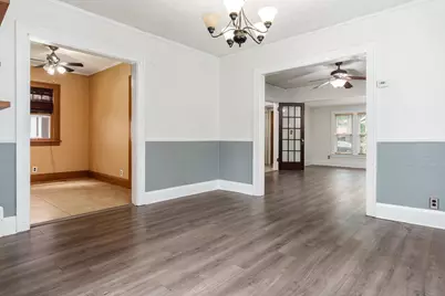 229 N Gardiner Avenue, Rockford, IL 61107 - Photo 10