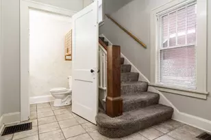 229 N Gardiner Ave, Rockford, IL 61107 - Photo 4