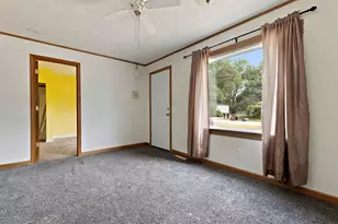 210 Wilson Ave, Machesney Park, IL 61115 - Photo 6