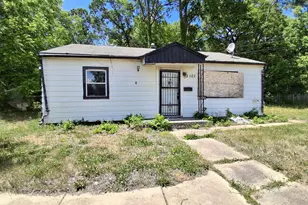 2101 Martha Ave, Rockford, IL 61104 - Photo 1
