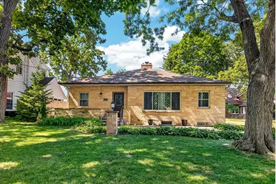 1215 Chapin Street, Beloit, WI 53511 - Photo 2