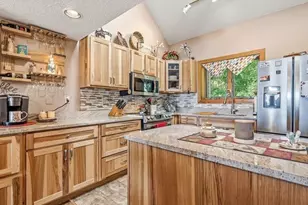 312 Territory Dr, Galena, IL 61036 - Photo 10