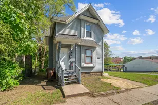 928 8th Ave, Rockford, IL 61104 - Photo 1