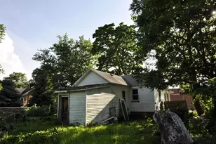 211 S Sterling St St, Streator, IL 61364 - Photo 20
