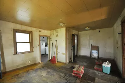 211 S Sterling St Street, Streator, IL 61364 - Photo 2