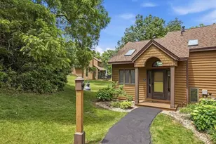 30 Creekwood, Galena, IL 61036 - Photo 4
