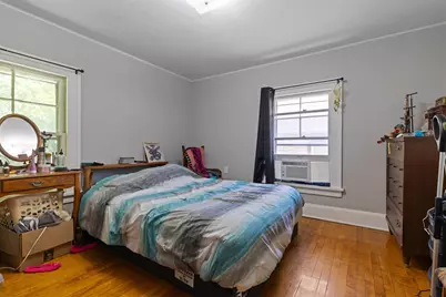 319 N Independence Avenue, Rockford, IL 61101 - Photo 8
