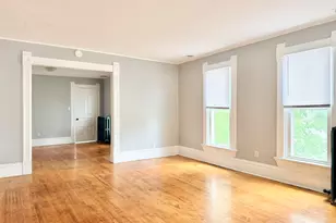 1341 Charles St, Rockford, IL 61104 - Photo 8