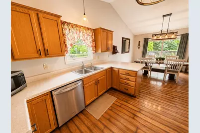 614 Moth Street, Pecatonica, IL 61063 - Photo 12