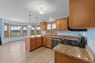 11697 Deacon Dr, Rockton, IL 61072 - Photo 10