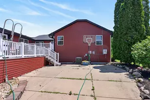 513 Pembroke SW Rd, Poplar Grove, IL 61065 - Photo 34