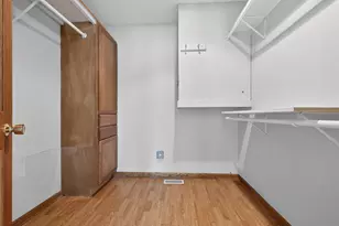 513 Pembroke SW Rd, Poplar Grove, IL 61065 - Photo 14