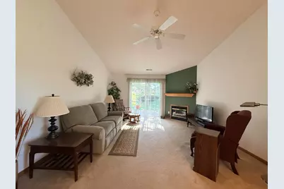 5241 Diane Drive, Rockford, IL 61108 - Photo 12