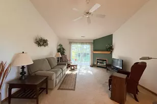 5241 Diane Dr, Rockford, IL 61108 - Photo 12