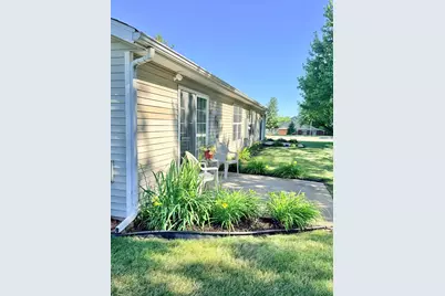 5241 Diane Drive, Rockford, IL 61108 - Photo 4