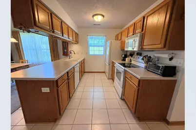 5241 Diane Drive, Rockford, IL 61108 - Photo 6