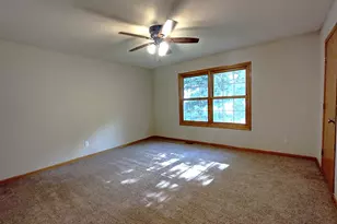 152 NW Columbia St, Poplar Grove, IL 61065 - Photo 12