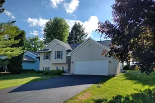 152 NW Columbia St, Poplar Grove, IL 61065 - Photo 1