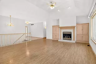 12754 Overlook Ct, Roscoe, IL 61073 - Photo 6