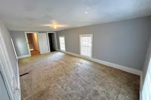 126 E 6th St, Pecatonica, IL 61063 - Photo 16