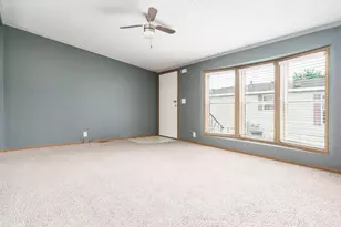 2231 Blossom Ln, Belvidere, IL 61008 - Photo 12